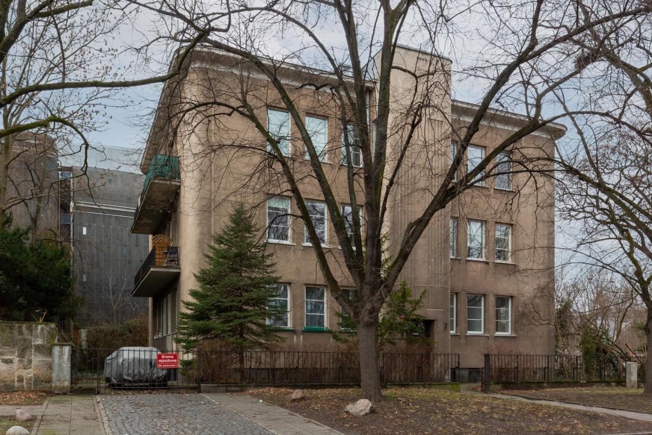 Downtown Studio Apartment By The Park By Noclegi Renters Warschau Exterior foto