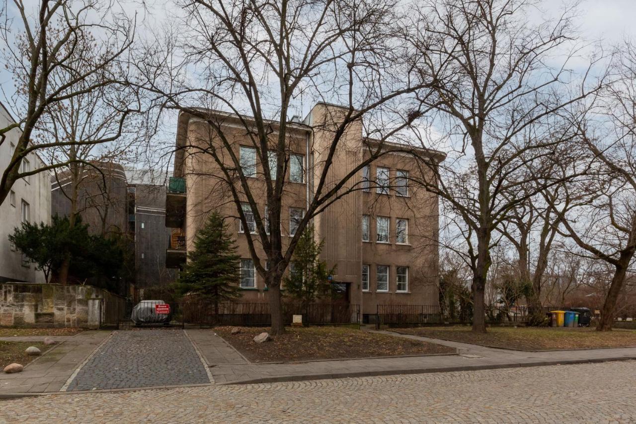 Downtown Studio Apartment By The Park By Noclegi Renters Warschau Exterior foto